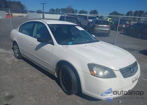 2005 Nissan Altima 2.5 S z USA, uszkodzony, nr VIN 1N4AL11D75C336761